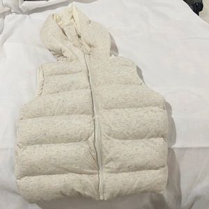 Climate concepts 4-5 cloth puffer vest cream nwot